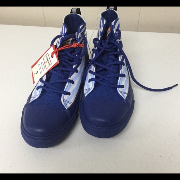 Hunter Canvas Water Repellant Sneakers - Picture 3 of 5